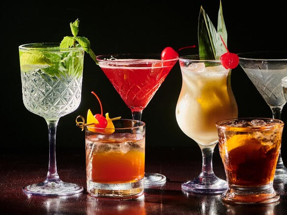 Cocktails, Take Your Pick! - 4000